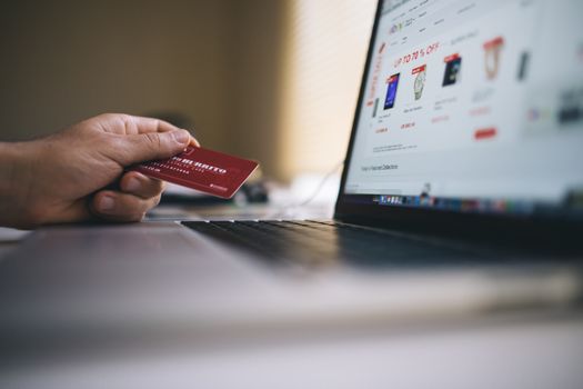 WooCommerce Optimization: From Slow Checkout to Frictionless Conversions